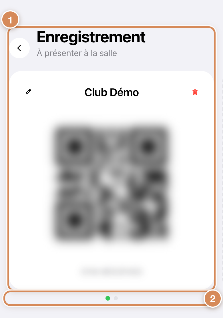 Dans l'application : la carte du membre, avec son code QR (flouté ici)